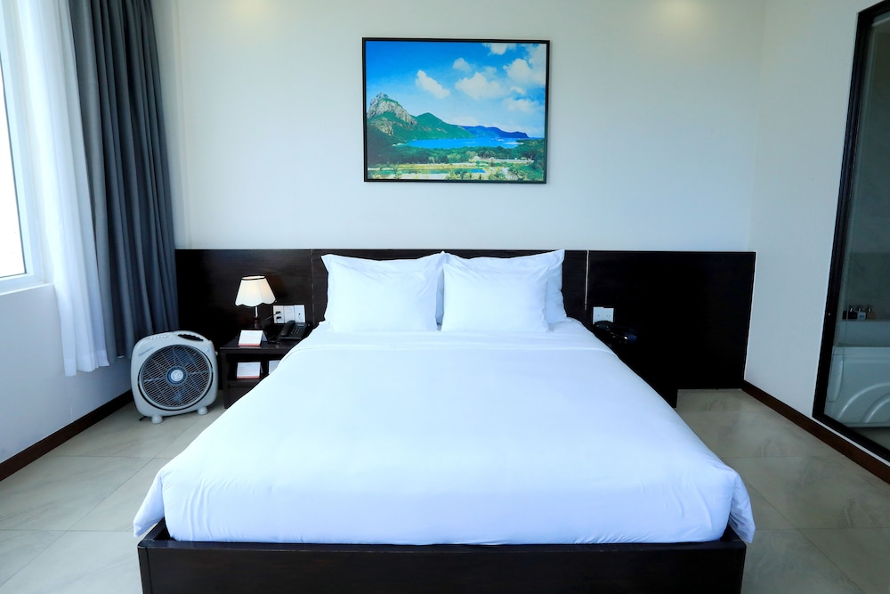 Orson Hotel and Resort Con Dao 13/50