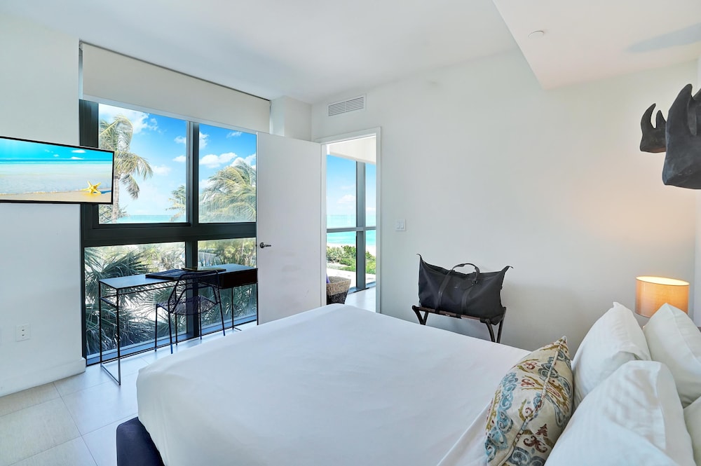 Dharma Home Suites Miami At Monte Carlo 16/53