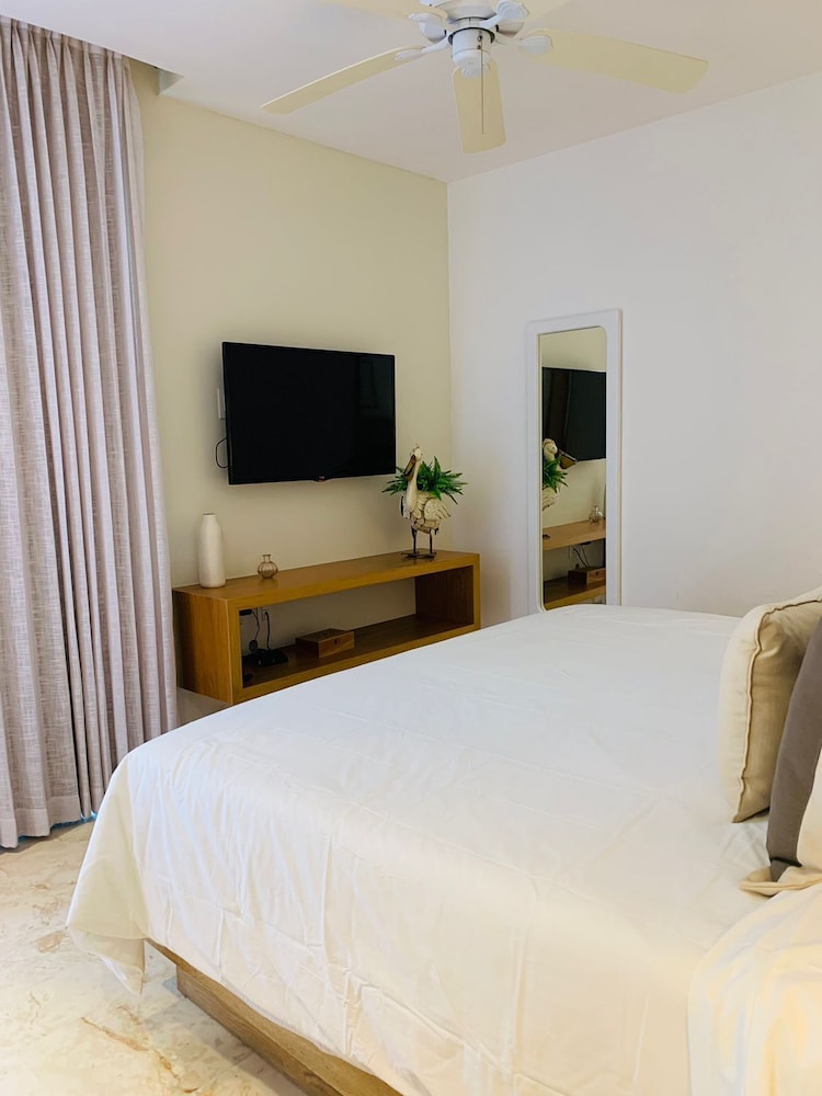 Anah Suites by Sunest 10/50