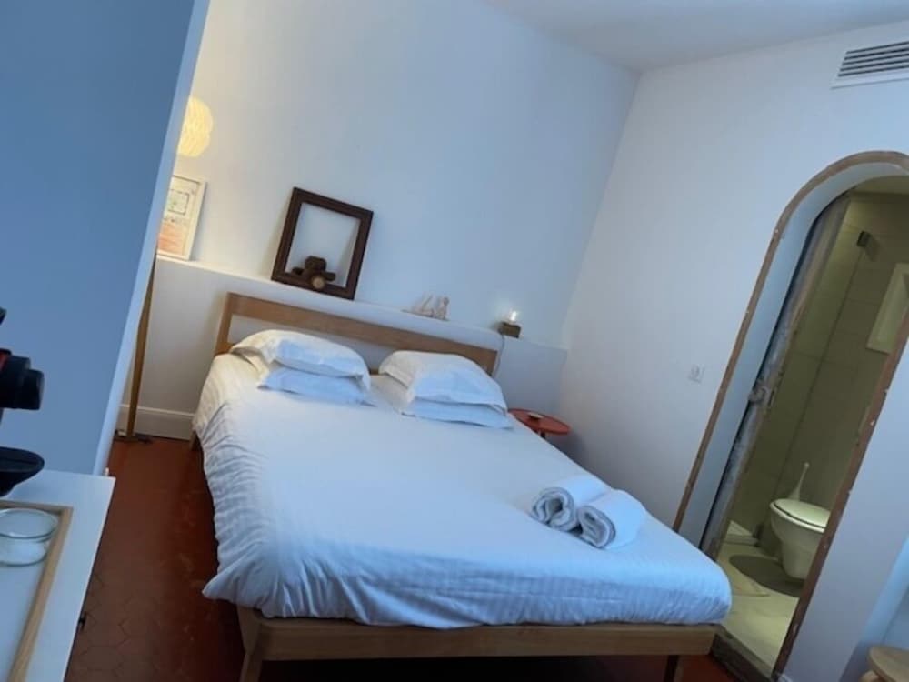 Hotel de la Pinede 6/34