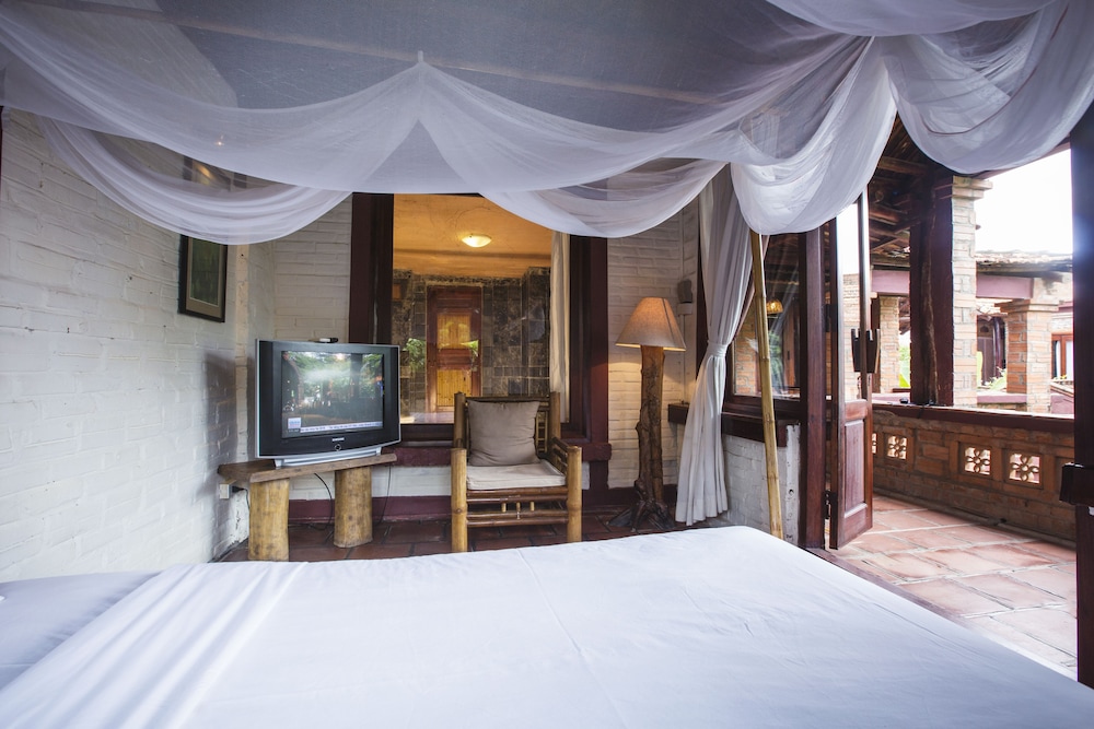 Van Chai Resort 8/50