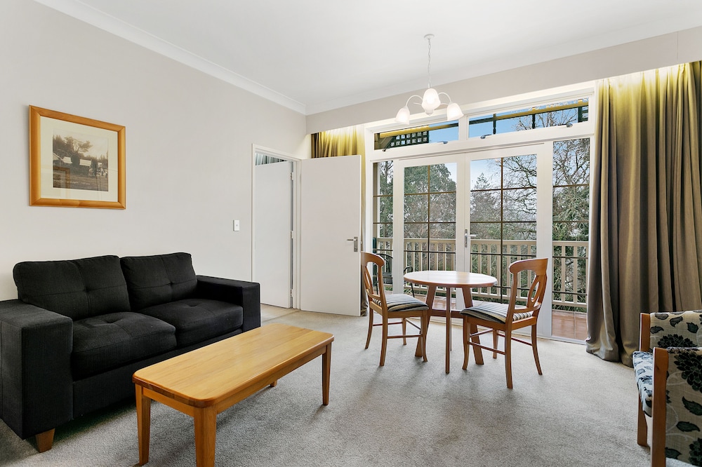 Wairakei Resort Taupo 40/64