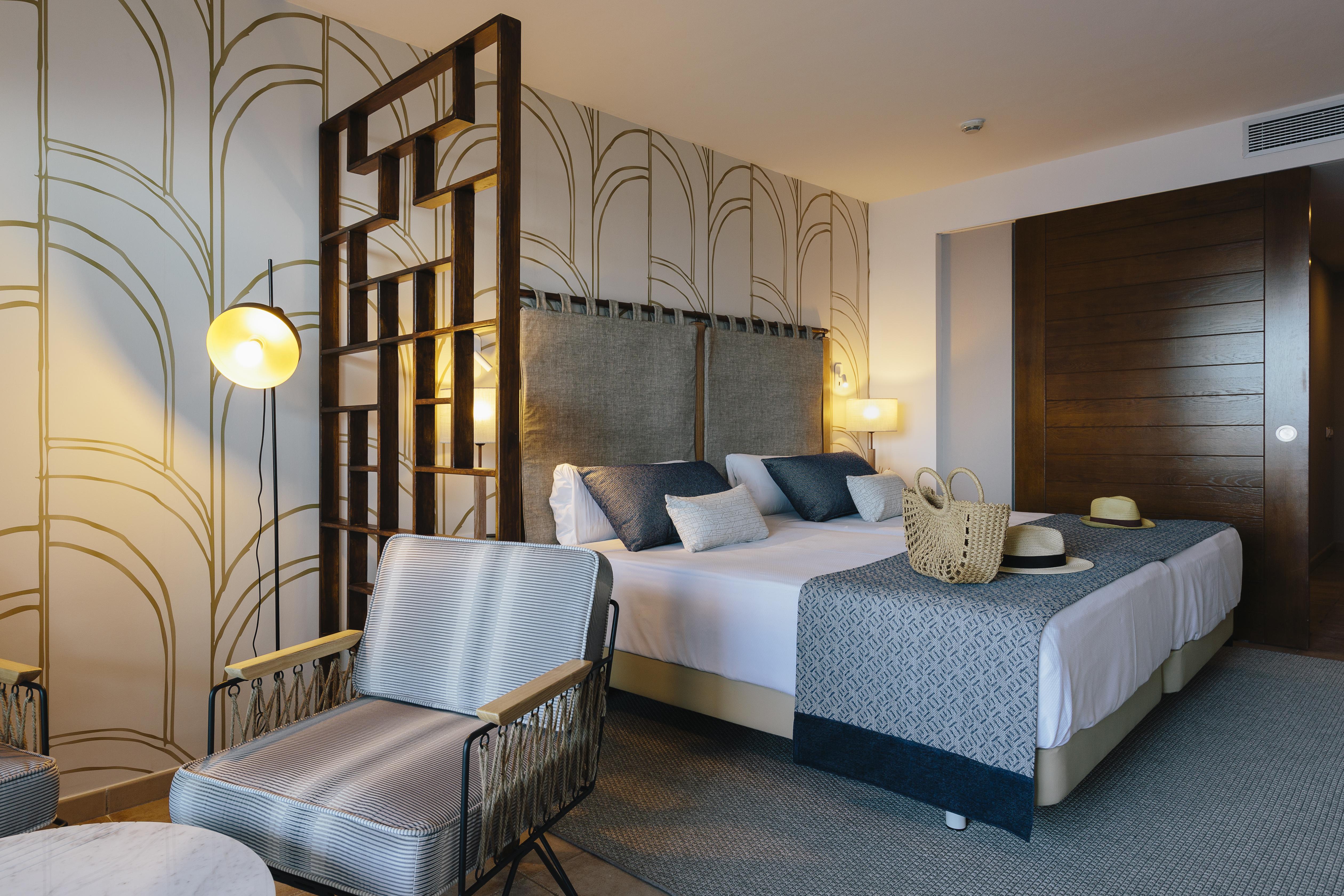 Club, Junior Suite, Sea View, Balcony or Terrace