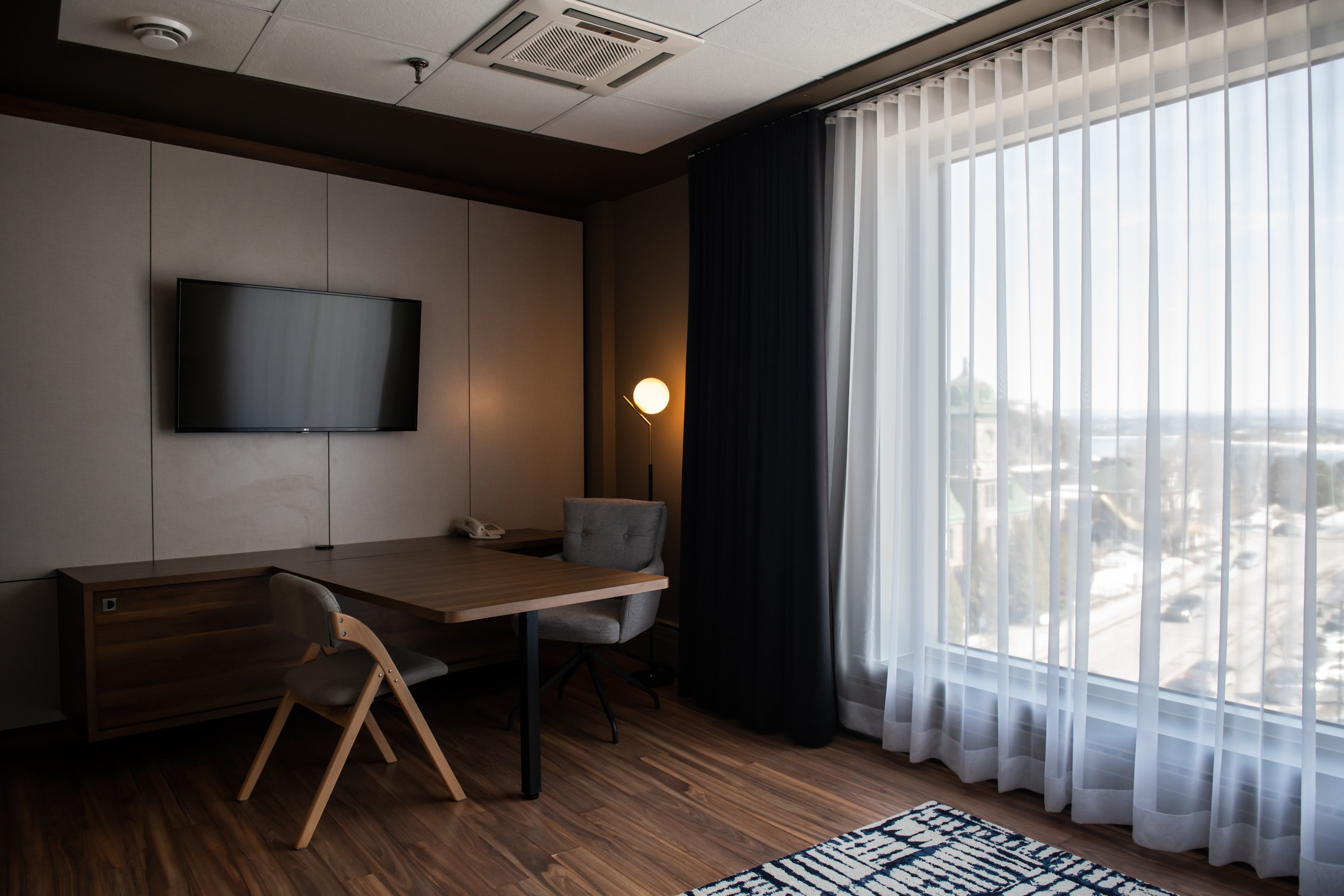 Hotel Chicoutimi 50/55
