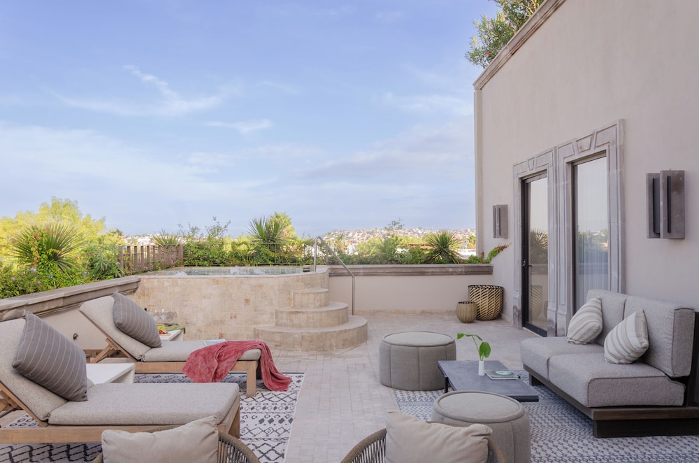 Numu Boutique Hotel 34/58