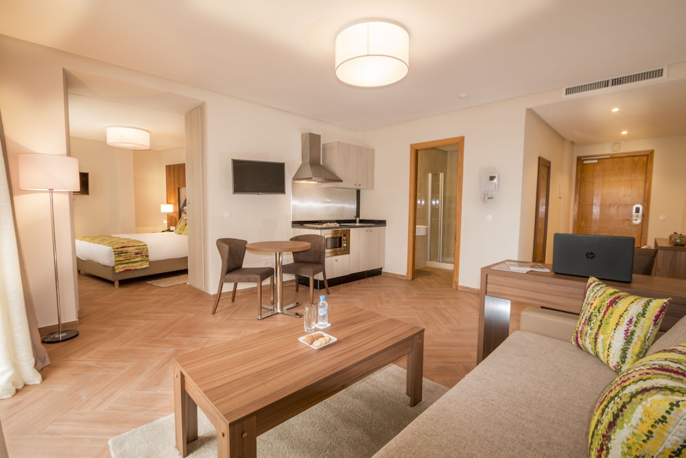Melliber Appart Hotel 55/75