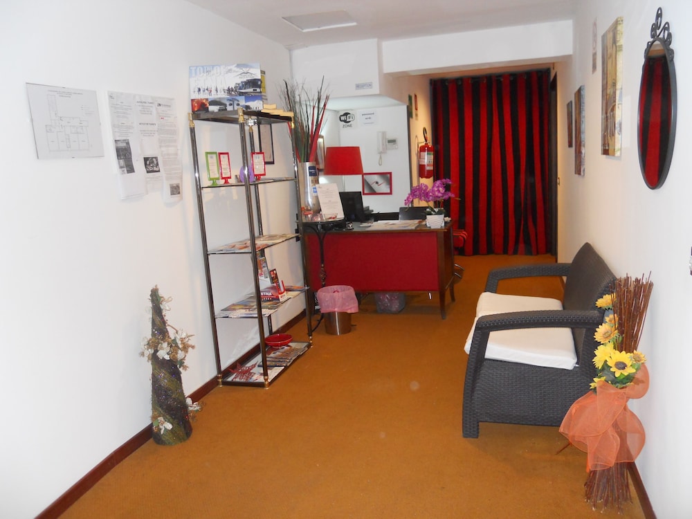 Catania Crossing B&B Rooms And Comforts 24/38