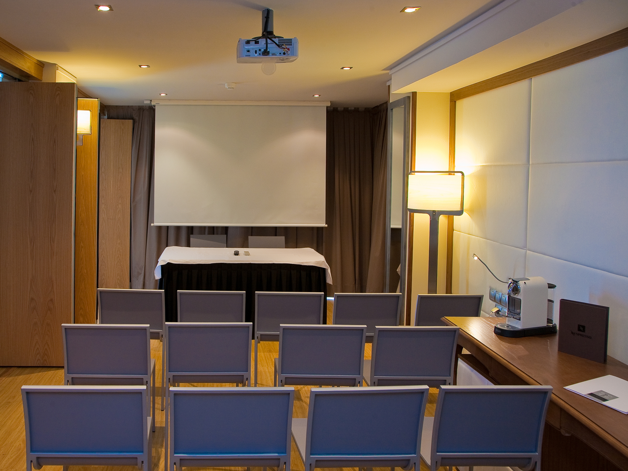 Villa Venecia Boutique Hotel 44/53