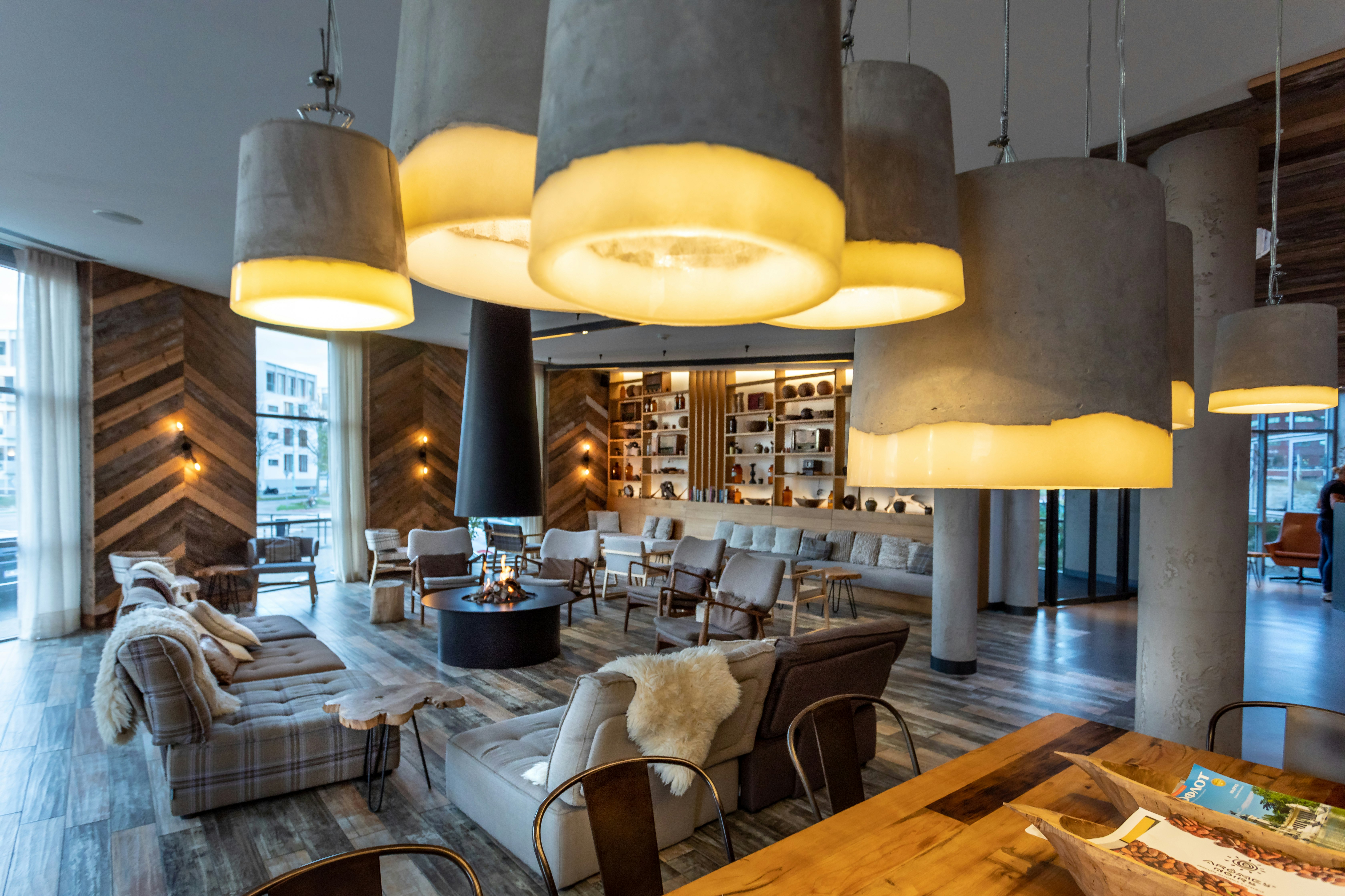 Urban Lodge Hotel 32/42