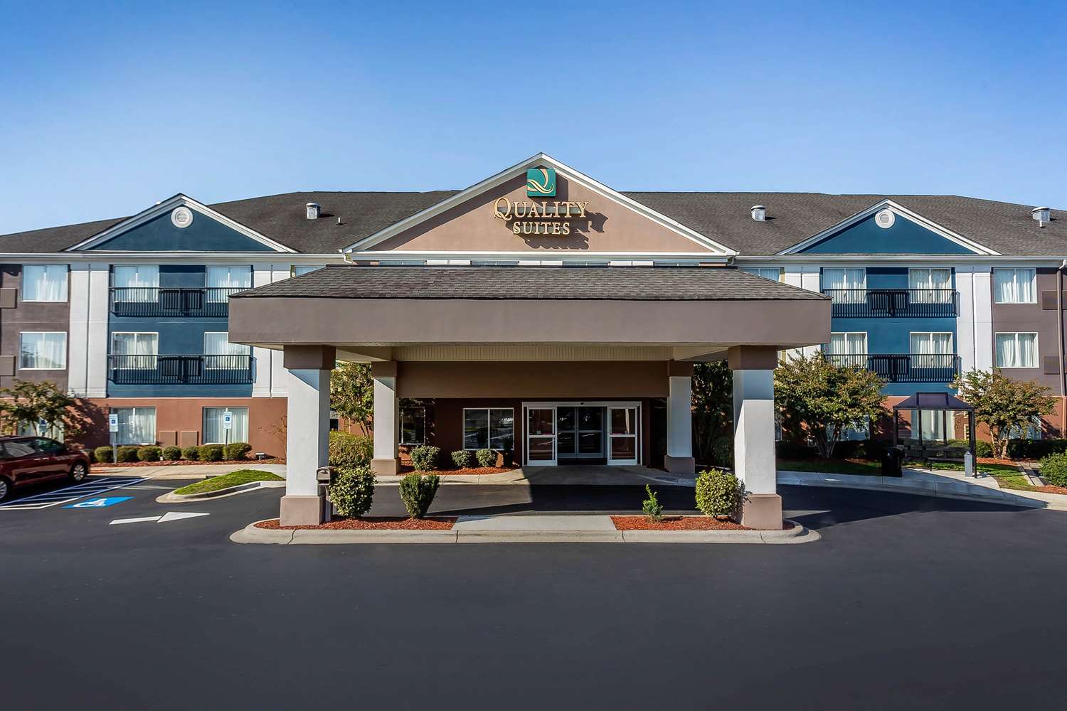 Quality Suites Pineville Charlotte 1/18