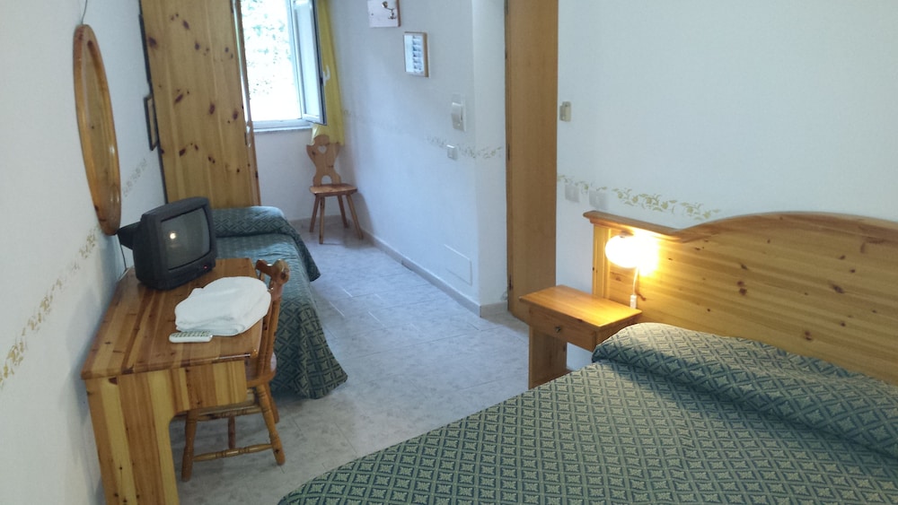 HOTEL CASTIGLIONE 37/74