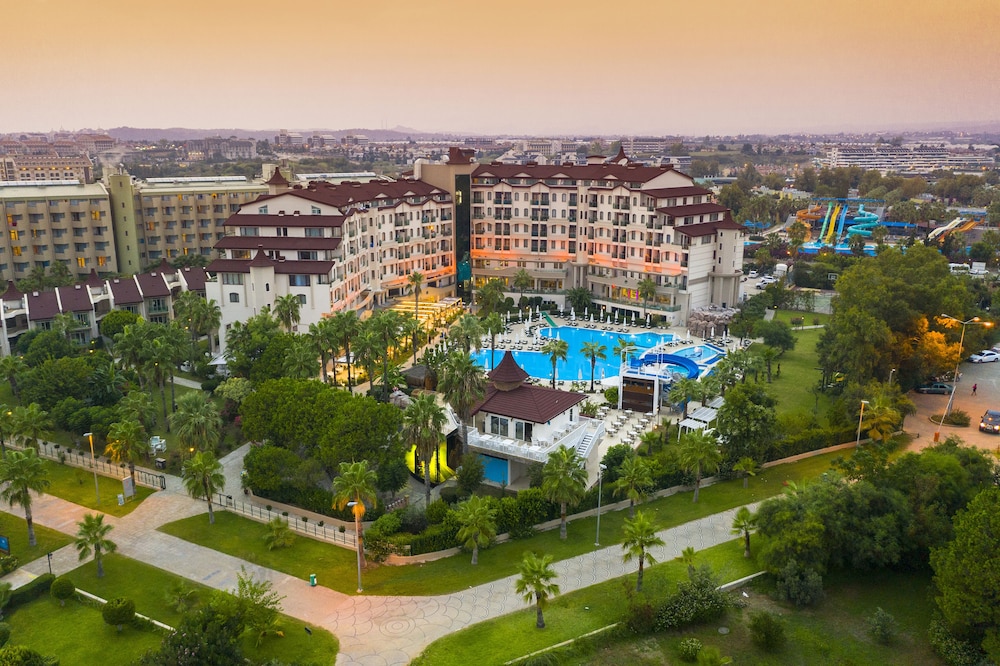 Bella Hotel photo 3