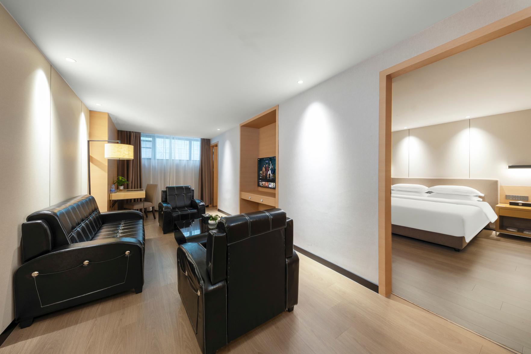 Dynasty Business Hotel 8/22
