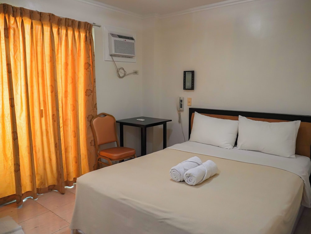 HOTEL BORACAY PARADISE 12/27