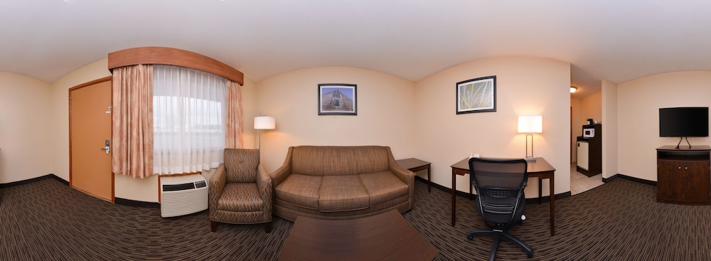 Days Inn by Wyndham Wauseon 32/49