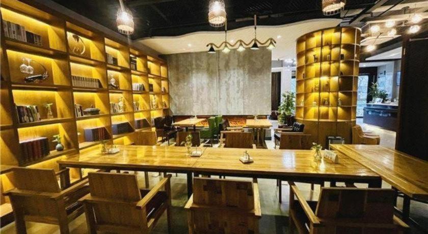 James Joyce Coffetel Shanghai Zhuanqiao Wanda Plaza 49/60