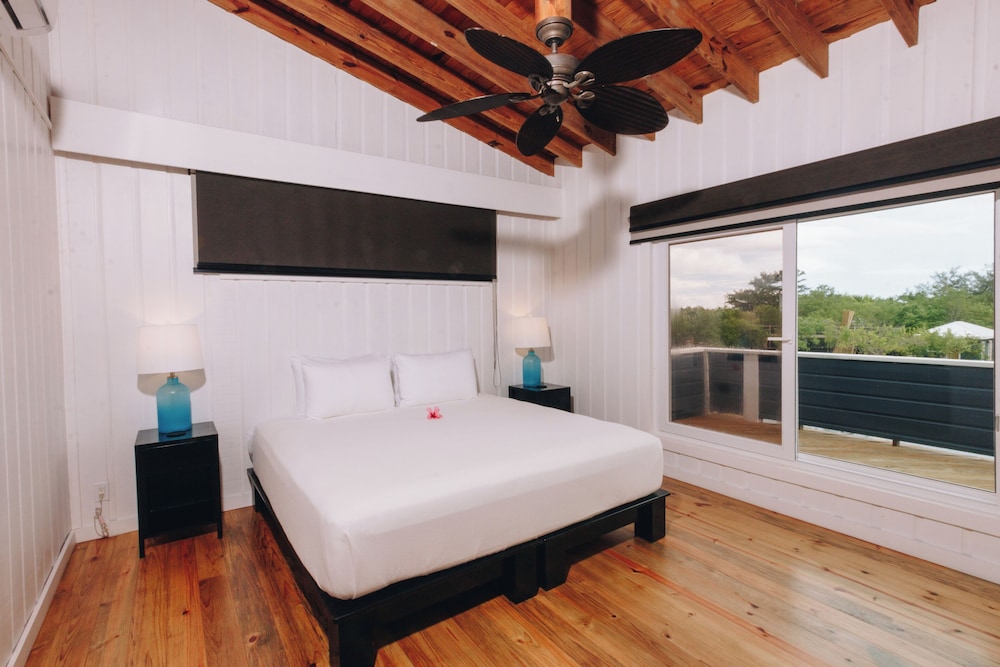 Barefoot Cay Resort 12/67