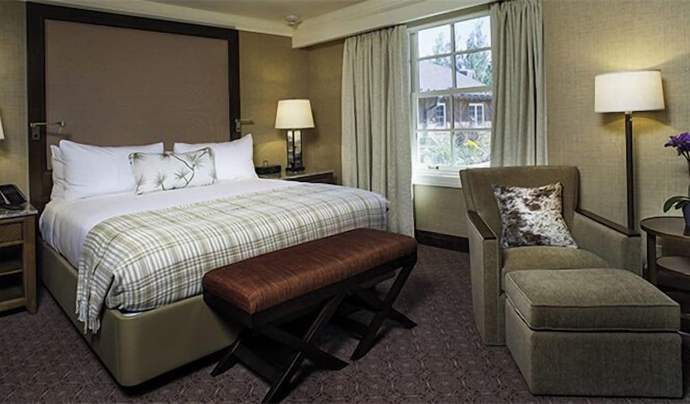 Premier, Lodge, King Bed