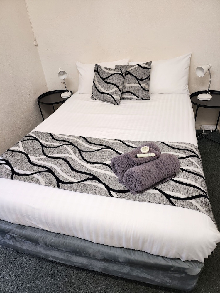 INVERELL MOTEL 11/26