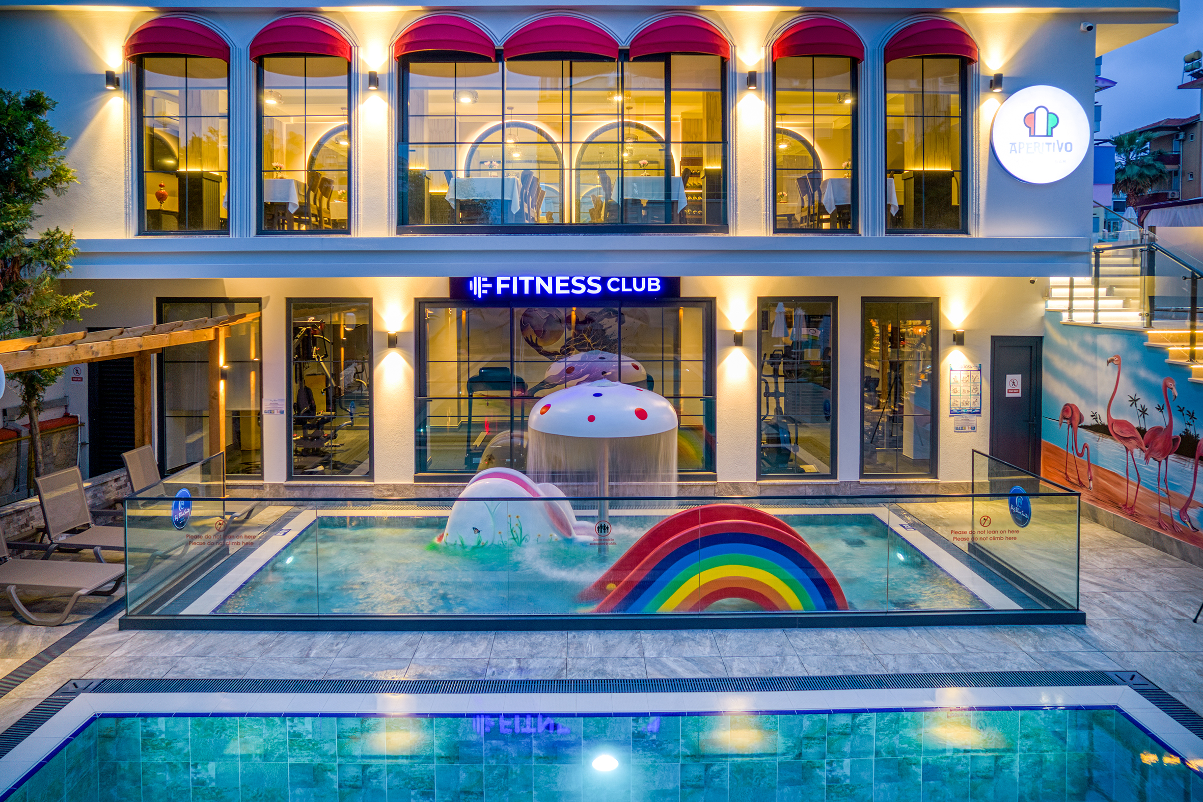 Club Big Blue Suite Hotel 3/50