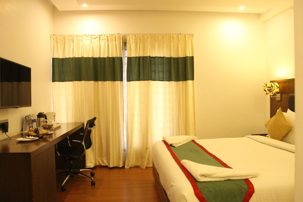 Nk Grand Park Hotel 52/60