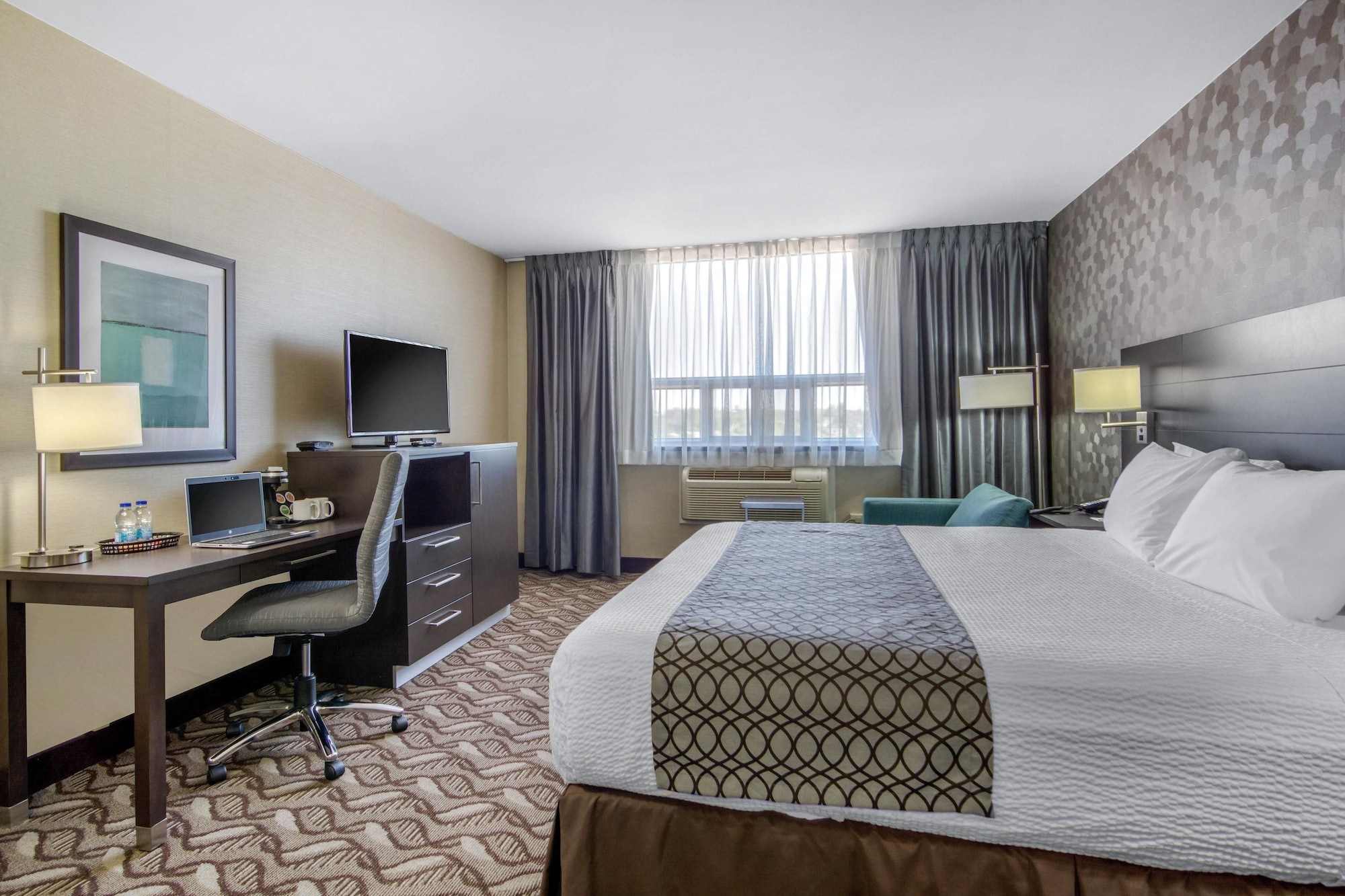 Upgrade, Business, King Bed