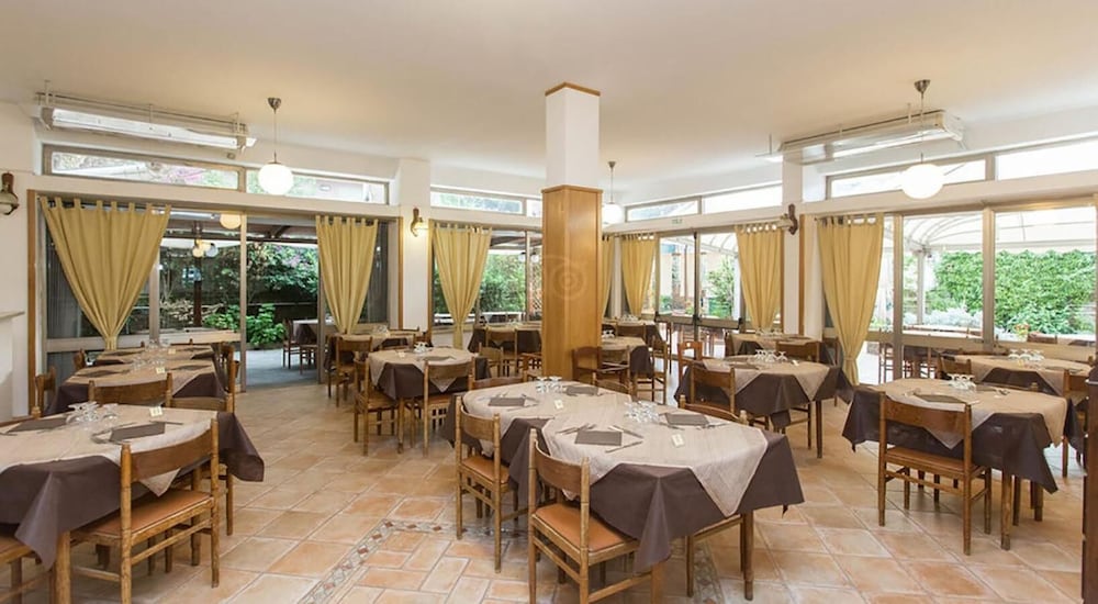Hotel Anna 48/68