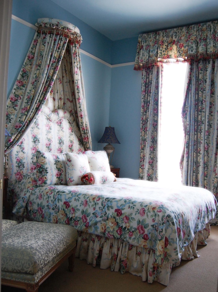 The Fairmount Hotel 32/55