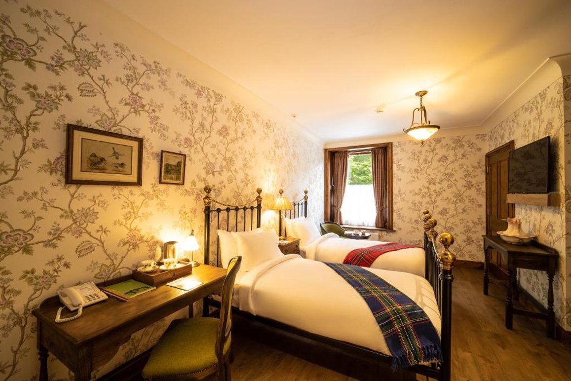 Rokeby Manor 14/37