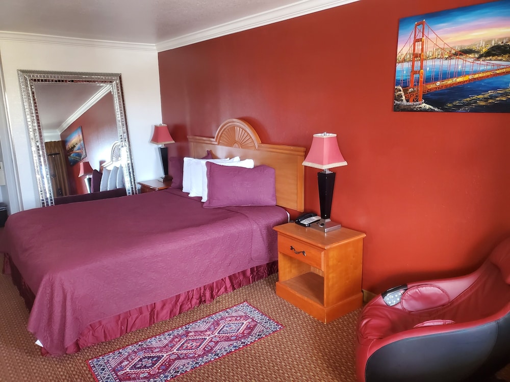 Americana Inn 23/67