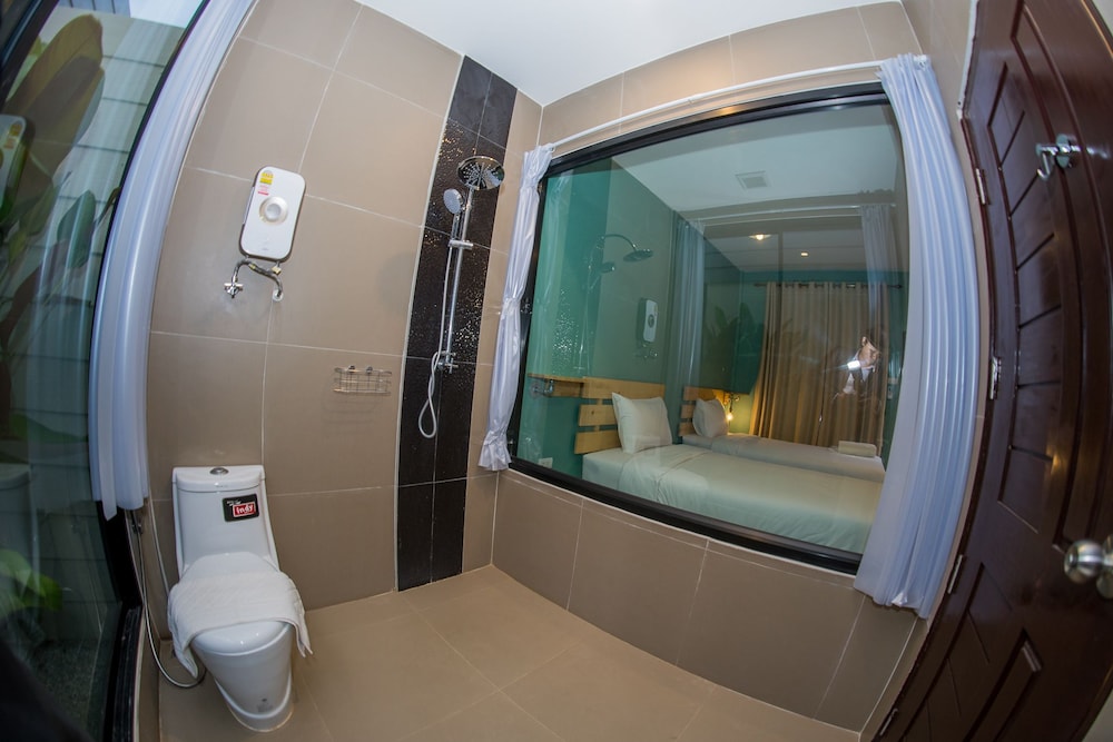 Rest Time Hotel 35/40