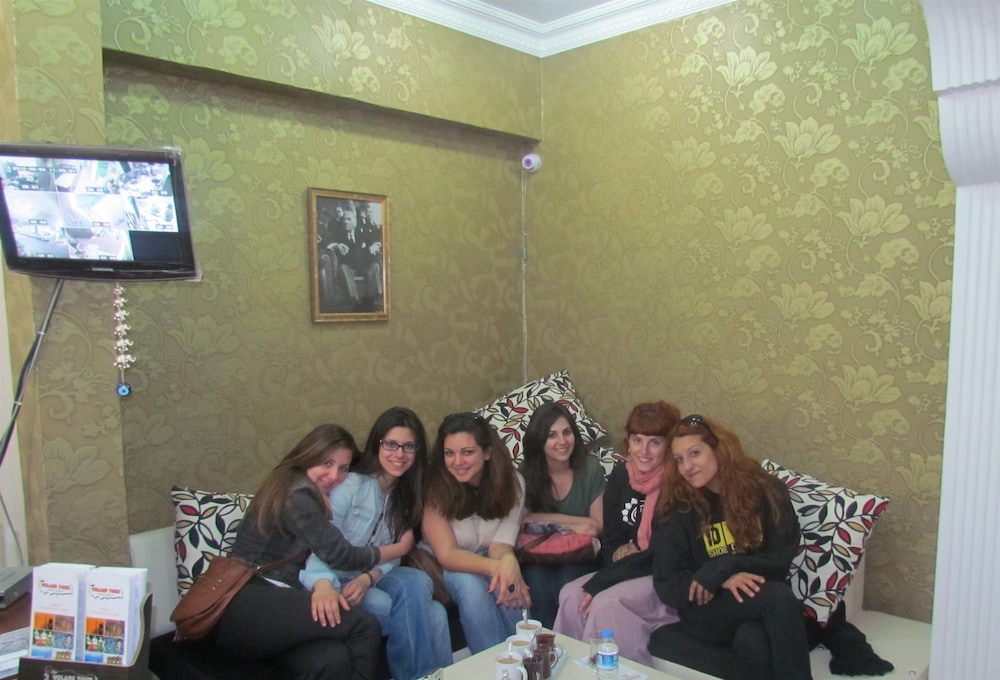 Taksim Green House Hostel Istanbul 59/68