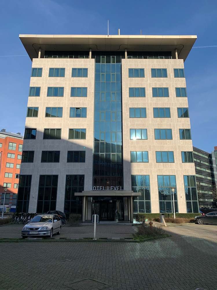 Hotel Levell 4/53