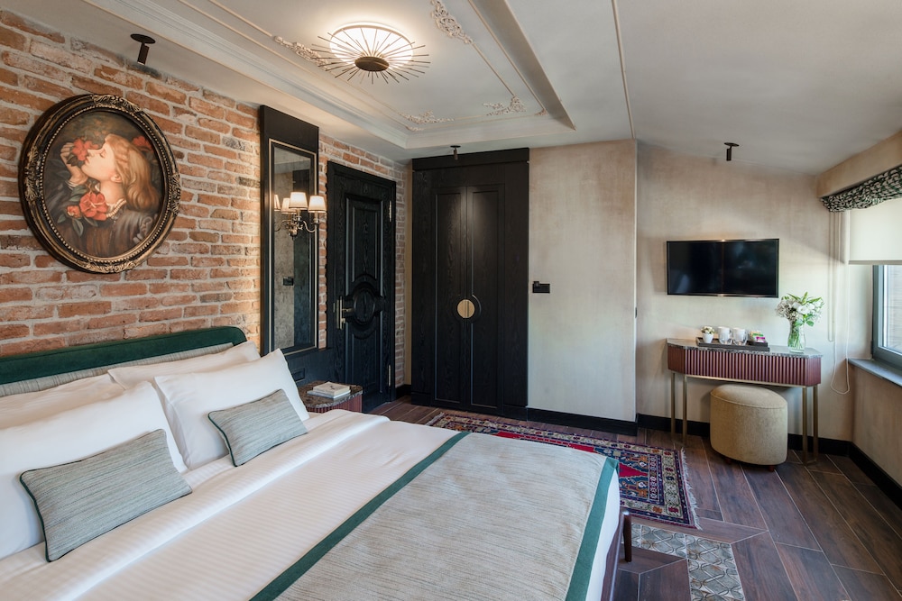 Tria Hotel Istanbul 12/35