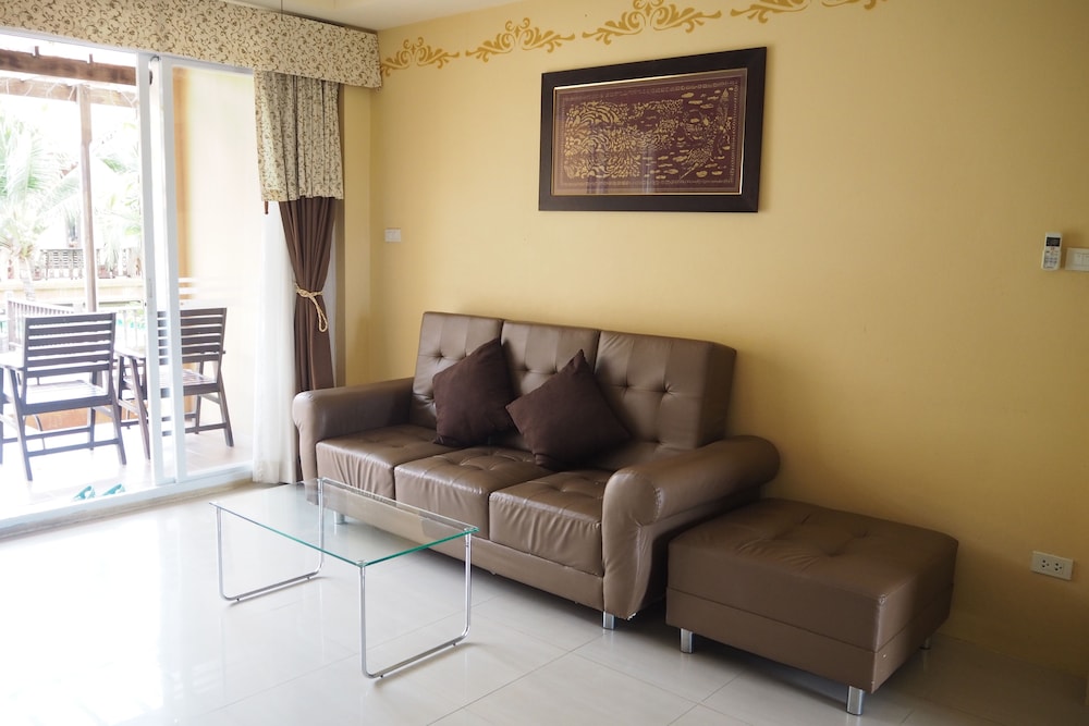 Villa Thongbura 27/51