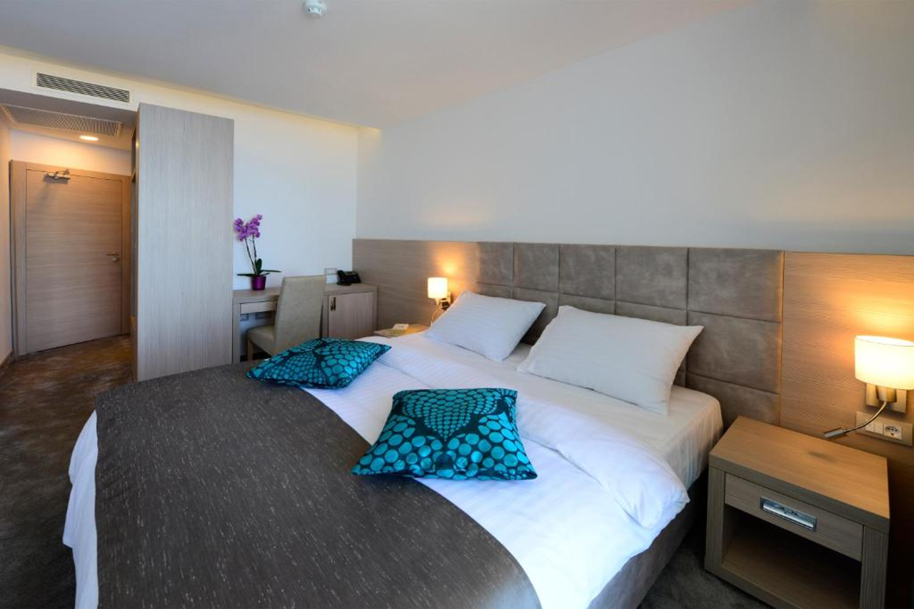 Grand Hotel Adriatic I 14/39