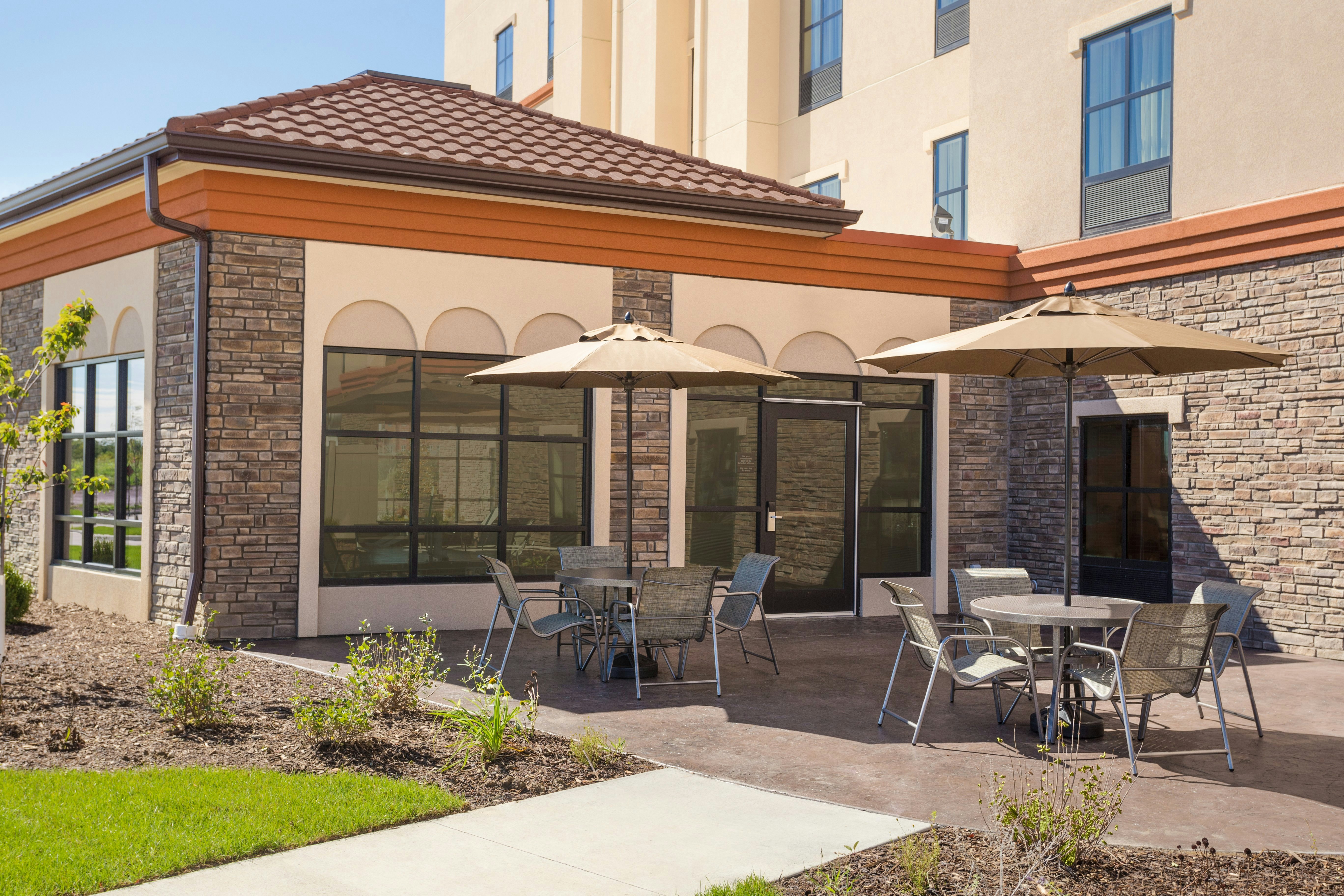 Hampton Inn Suites West Des Moines Sw Mall Area Ia 6/41