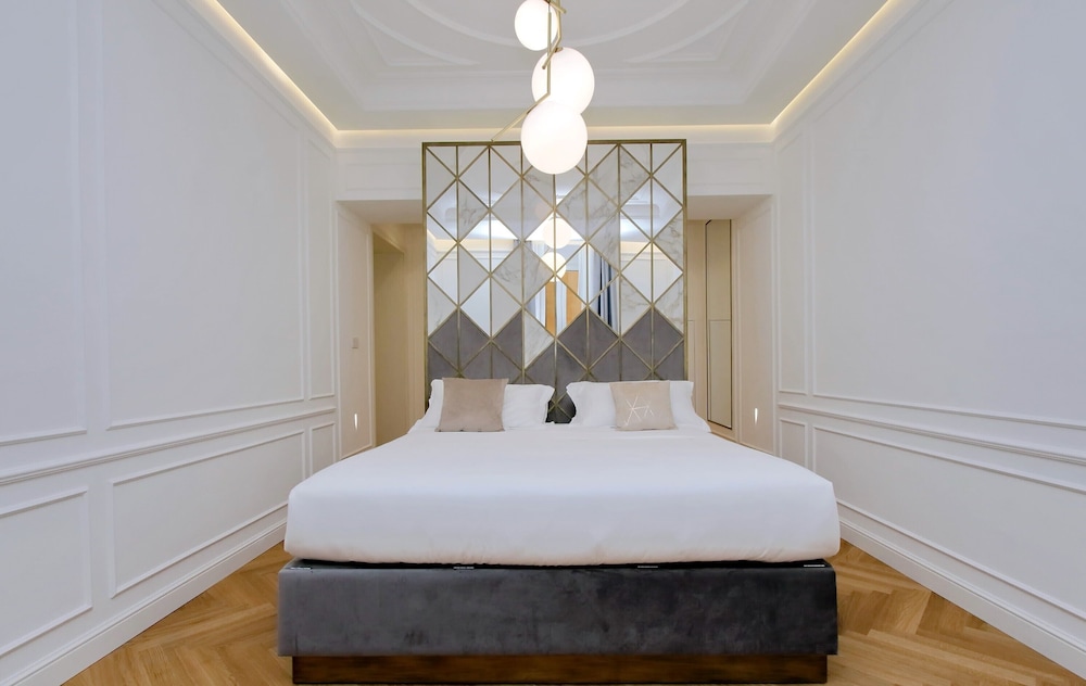 Domna Luxury Suites 5/23