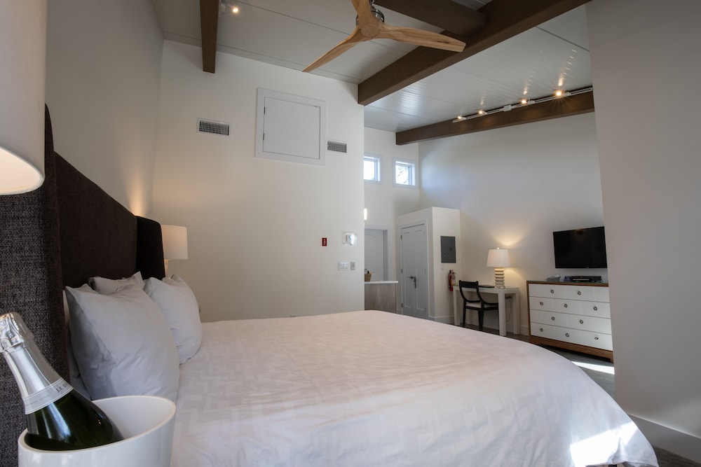 Junior Suite, Studio, King Bed