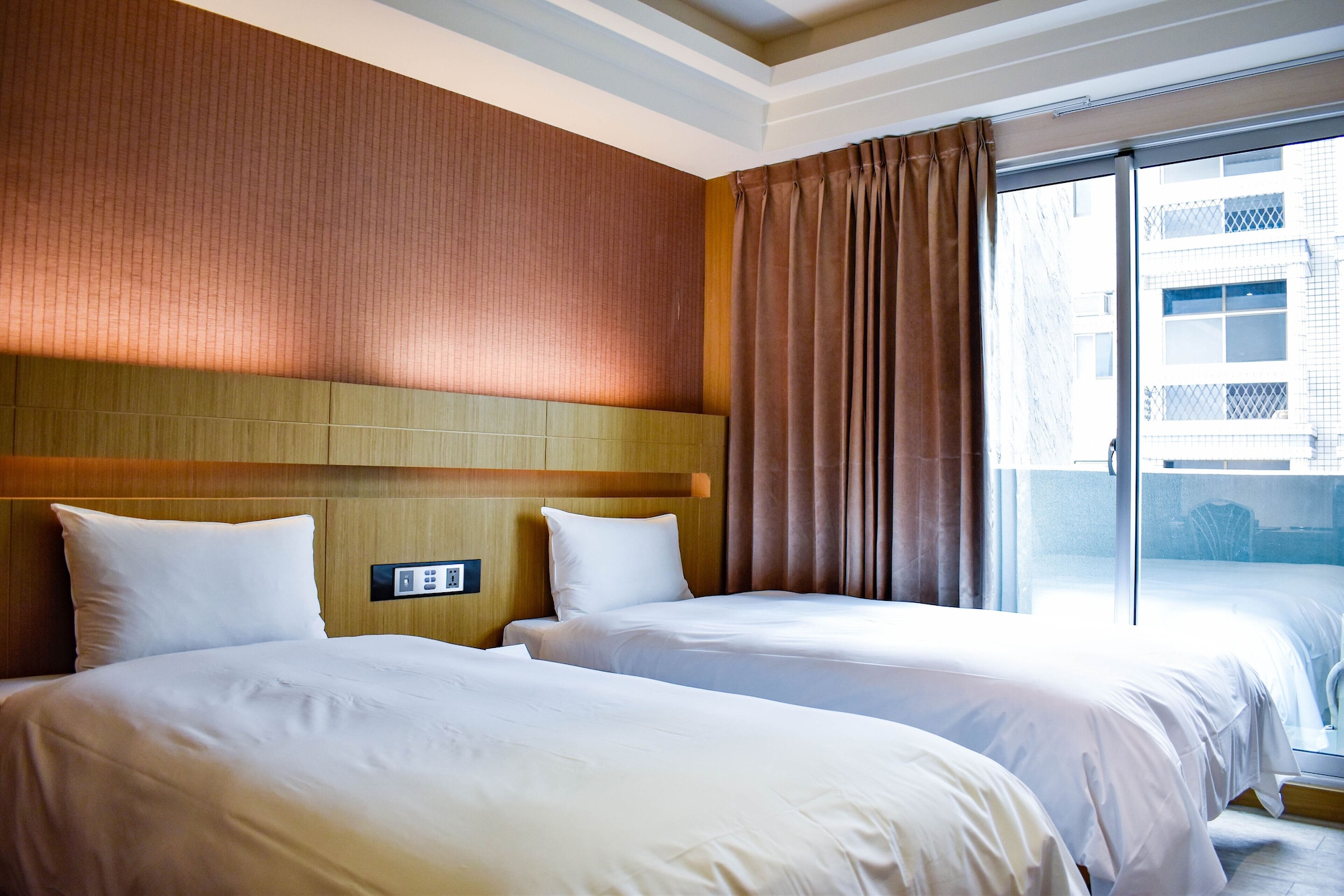 STANDARD, TWIN BEDS