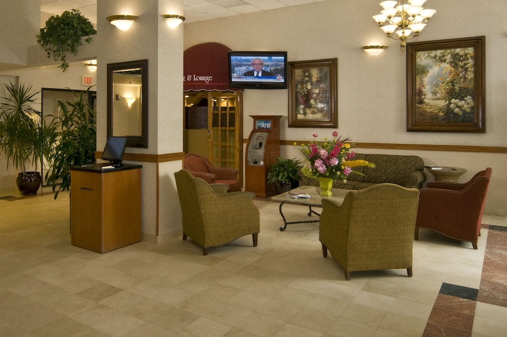 Meadowlands Plaza Hotel 34/57
