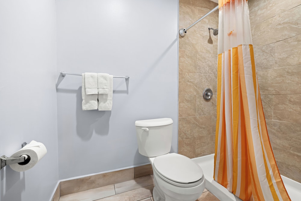 Americas Best Value Inn & Suites - Clarence/Buffalo East 48/49