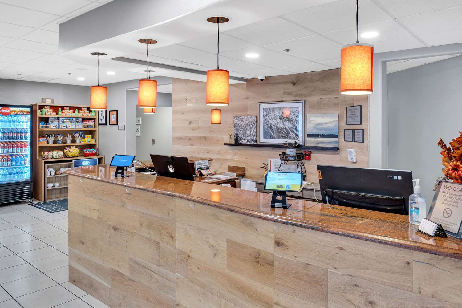 Country Inn & Suites by Radisson, Rehoboth Beach - Dewey 7/33