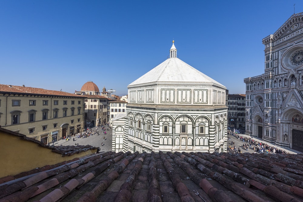 Soggiorno Battistero 7/78