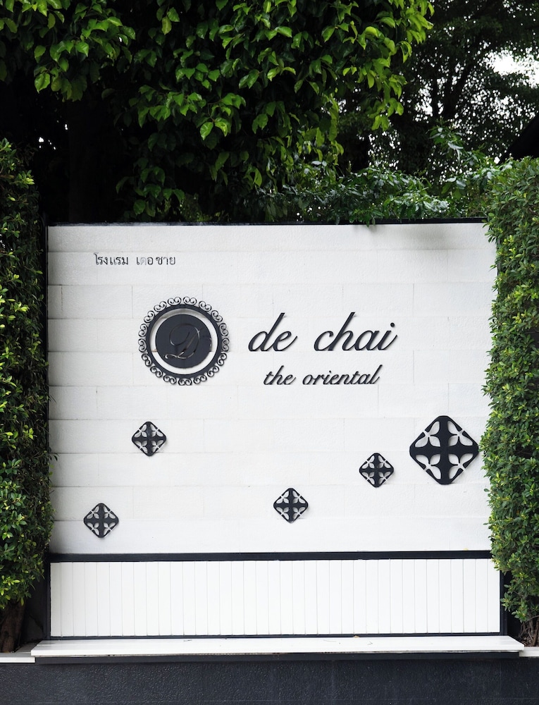De Chai Oriental Nimman 9/70