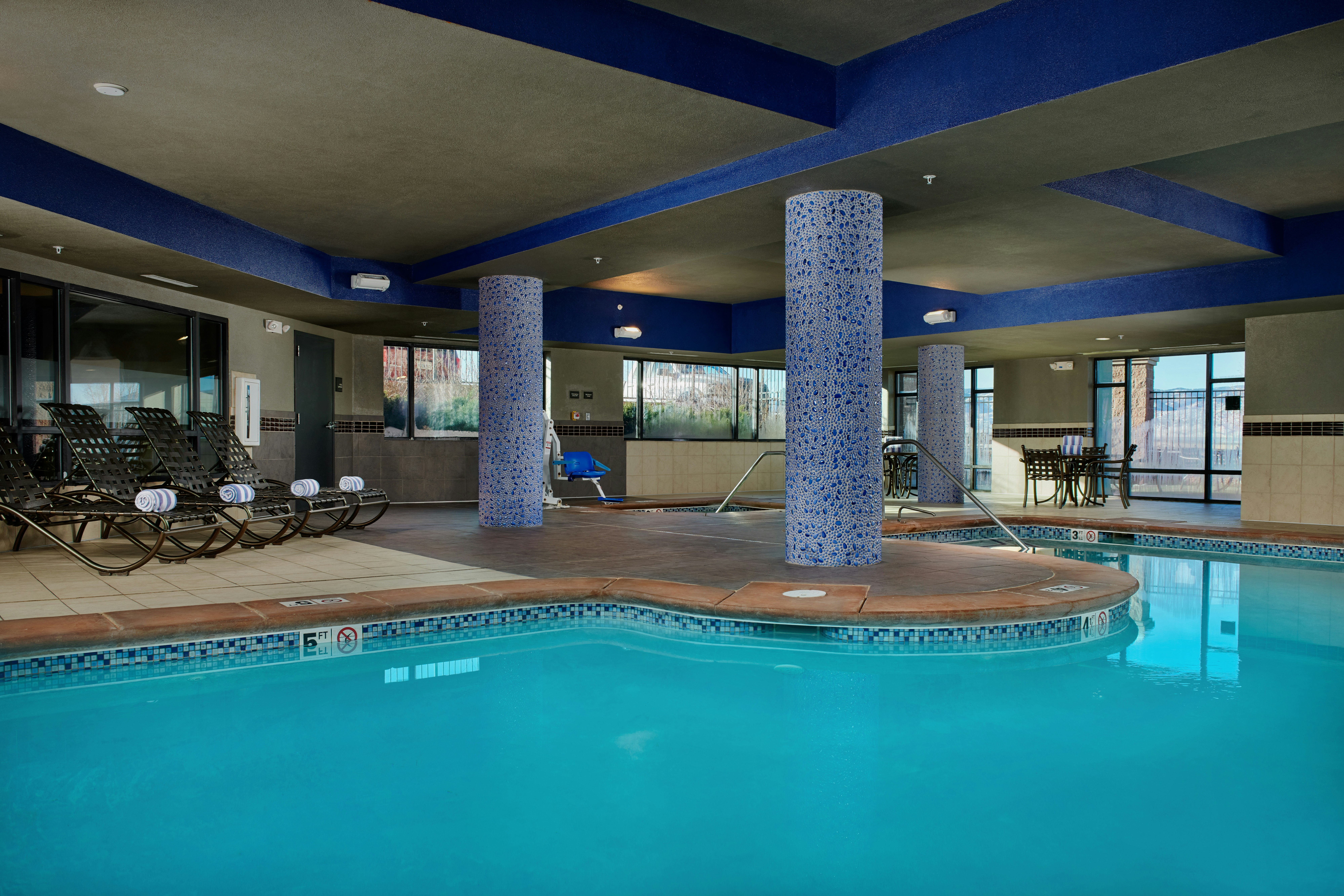 Hampton Inn & Suites Denver/Highlands Ranch 40/82