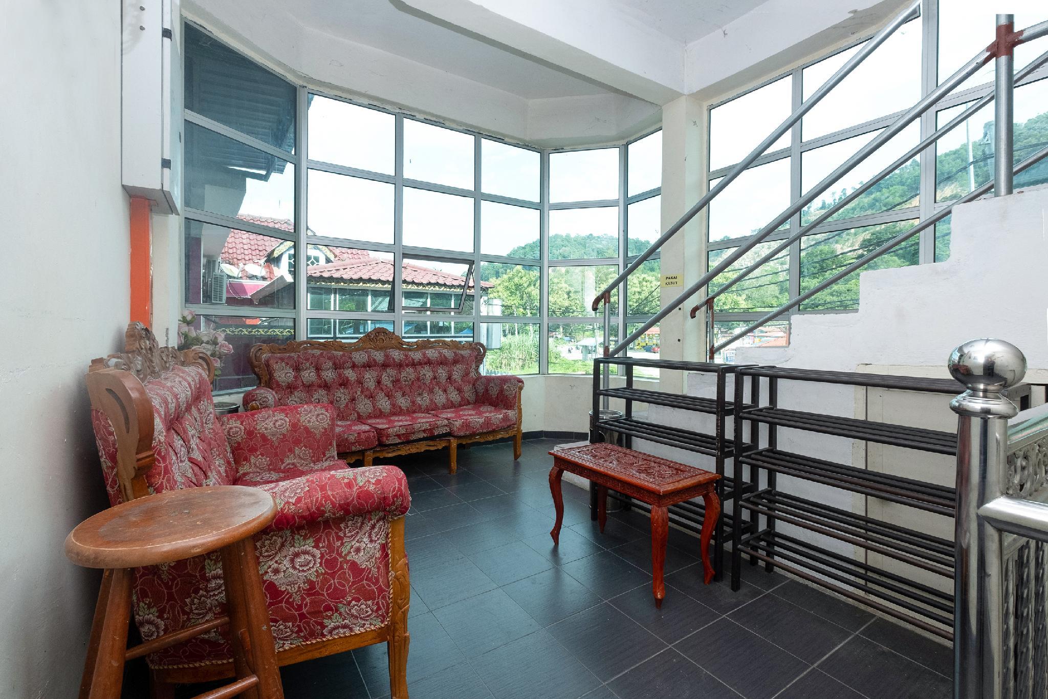 OYO 89984 Noris Wang Homestay 28/30