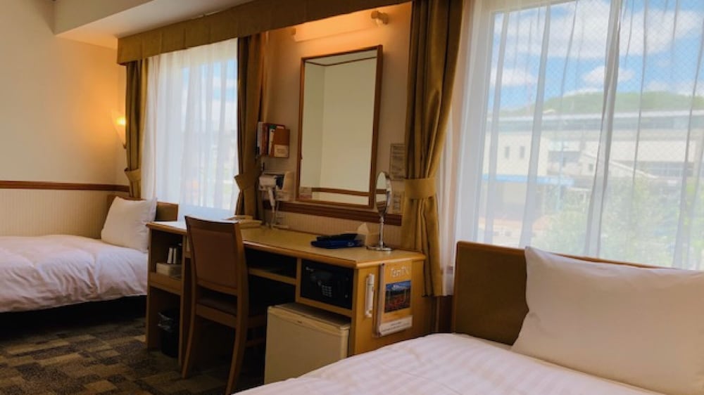 Toyoko Inn Aioi-eki Shinkansen-guchi 15/57
