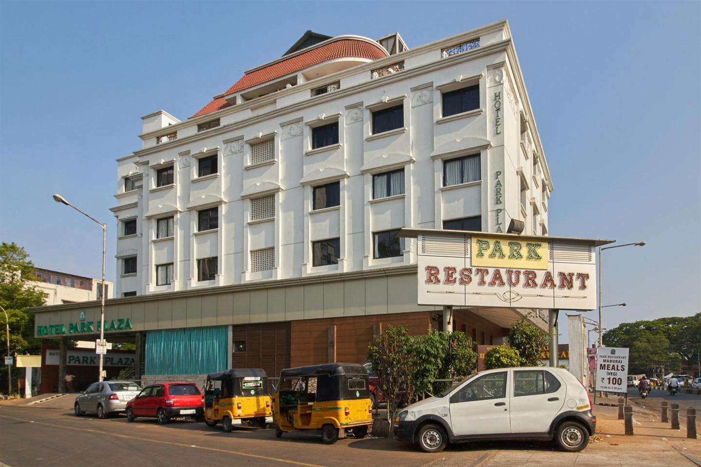 PARK PLAZA 16/22