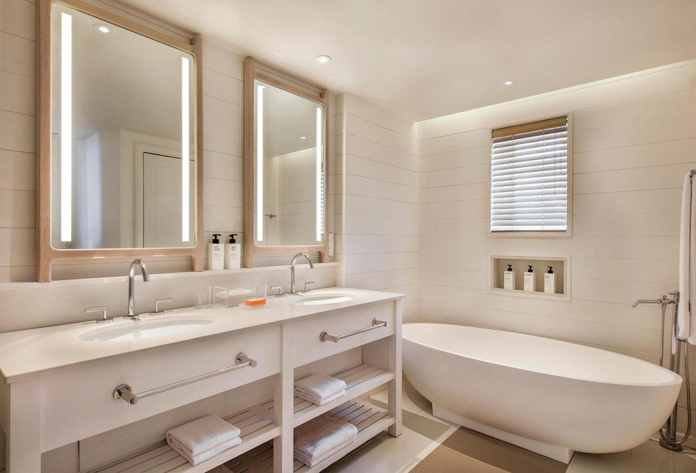 LUX Belle Mare Resort and Villas 49/50